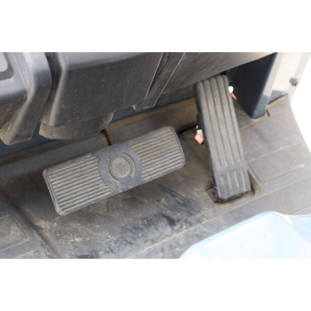 2016 Toyota 8FBEK18T-44096363