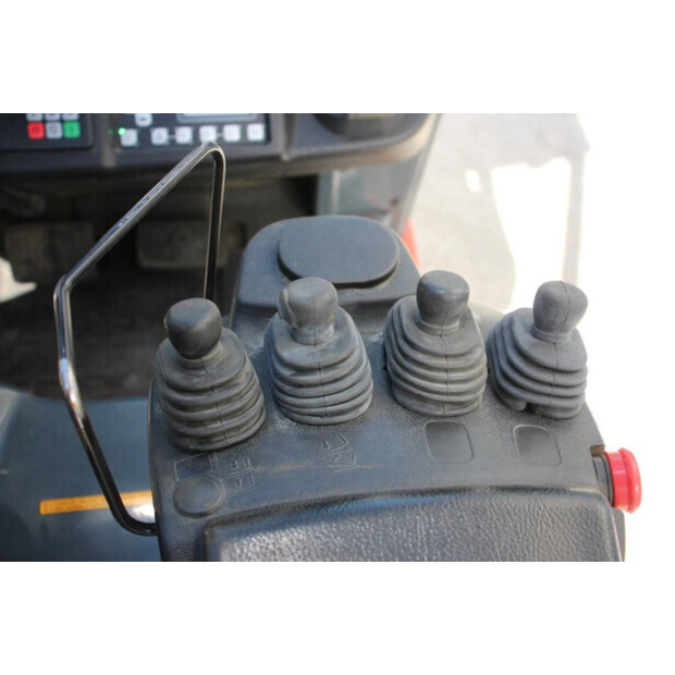 2018 تويوتا 8FBEK18T-44096405