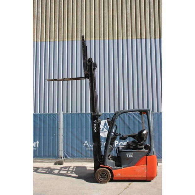 2018 تويوتا 8FBEK18T-44096407