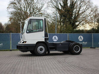 صورة ل شاحنات 2008 تربيرغ YT222