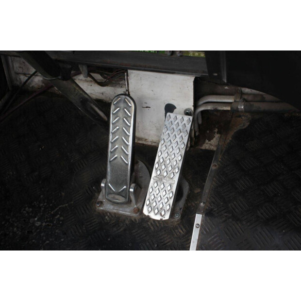 2006 Terberg YT182-44096890