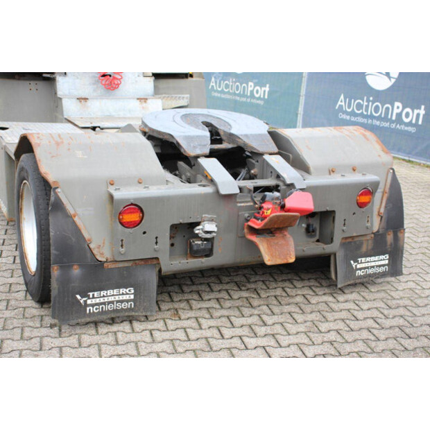 2011 Terberg YT182-44096947