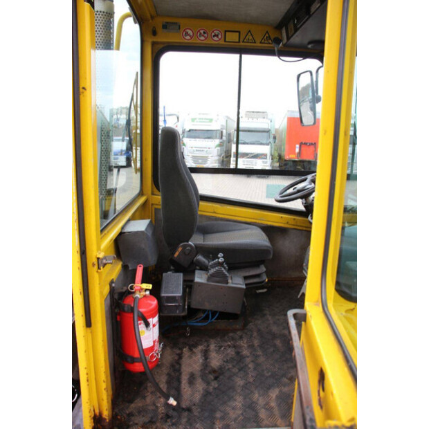 2011 Terberg YT182-44096957