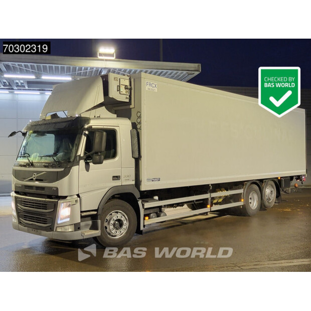 2015 فولفو FM 330-44096969