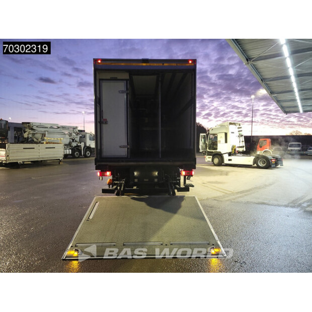 2015 فولفو FM 330-44096973