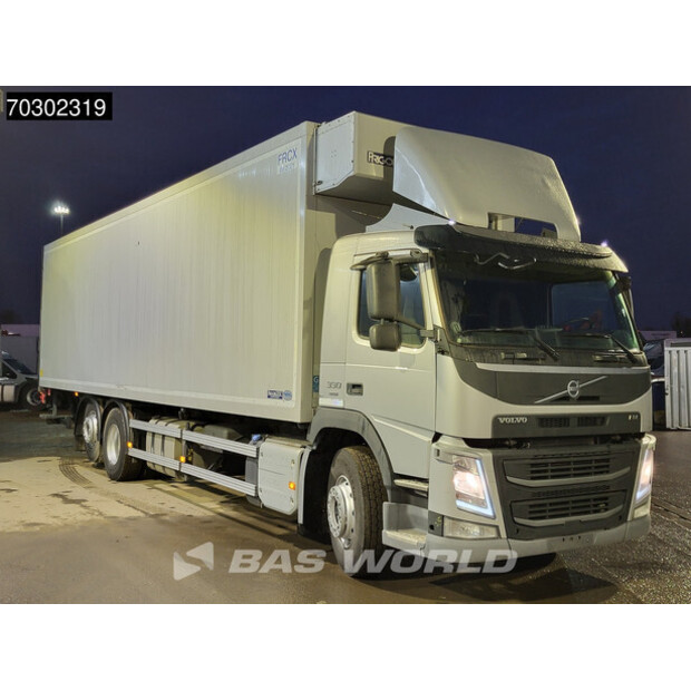 2015 فولفو FM 330-44096979