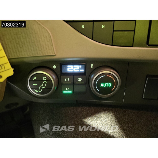 2015 فولفو FM 330-44096996