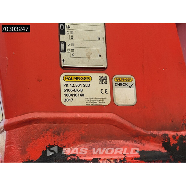 2017 رينو C280-44097076