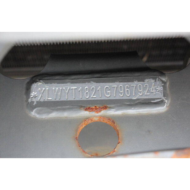 2016 تربيرغ YT182-44097262