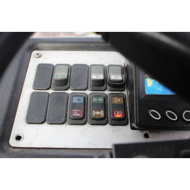 2016 تربيرغ YT182-44097273