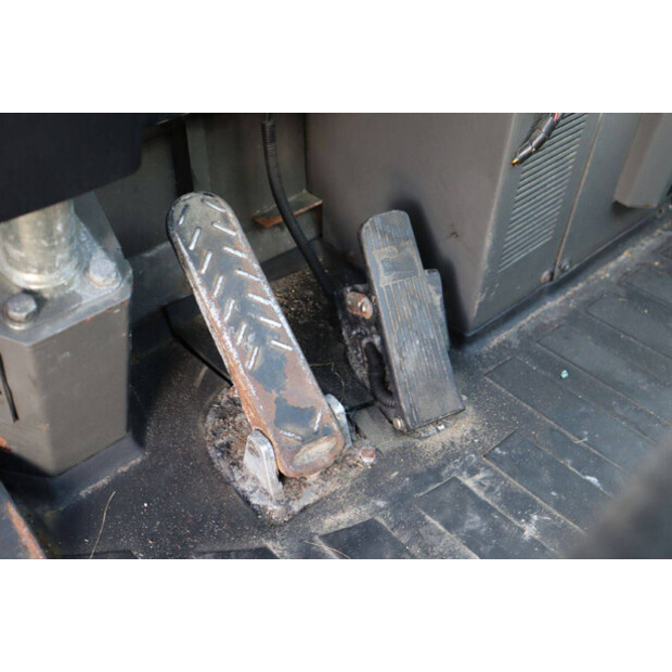 2016 تربيرغ DT183 Mega-44097484