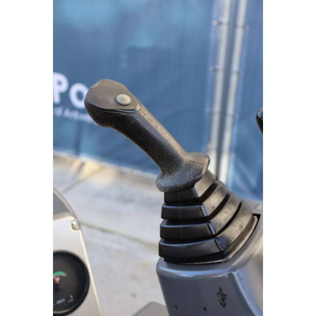 YANMAR SV15VT-44097796