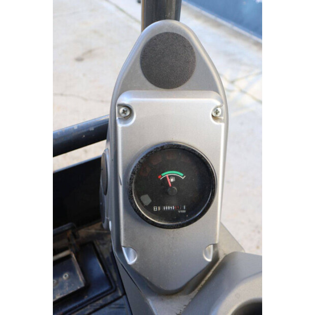 YANMAR SV15VT-44097800