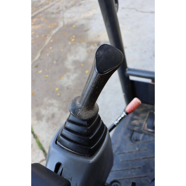 YANMAR SV15VT-44097802