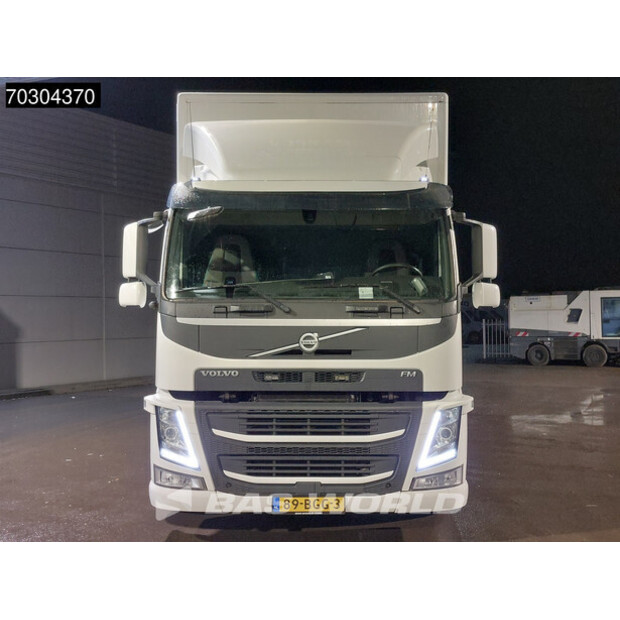 2015 فولفو FM 330-44097822