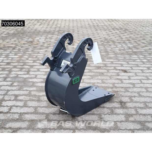 2024 كاتربيلر 302.7-44098752