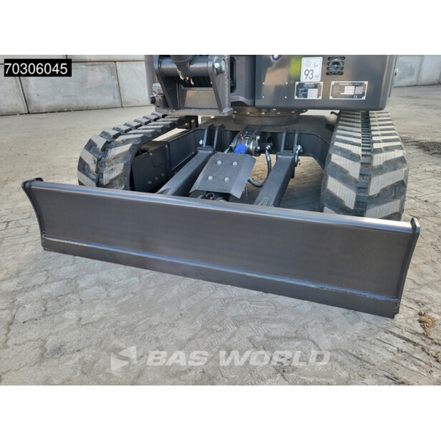 2024 كاتربيلر 302.7-44098762