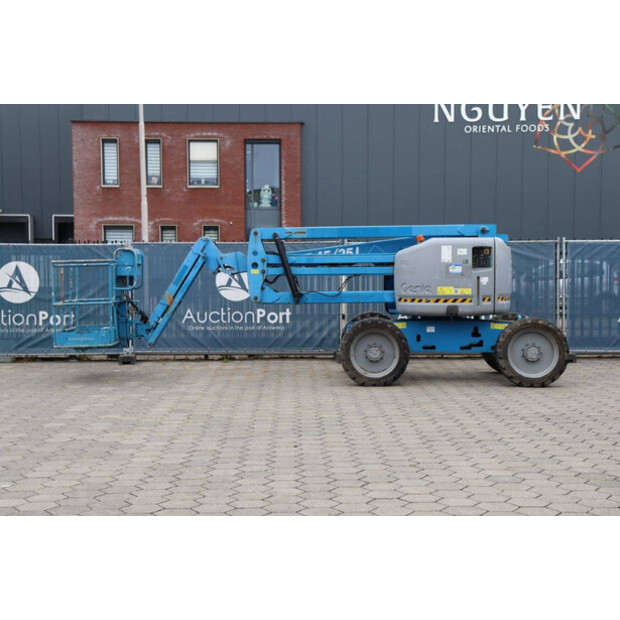 2012 Genie Z-45/25J-44098880