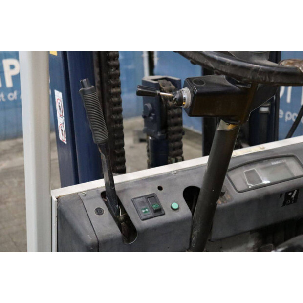 1994 كوماتسو FB25H-1E-44099270