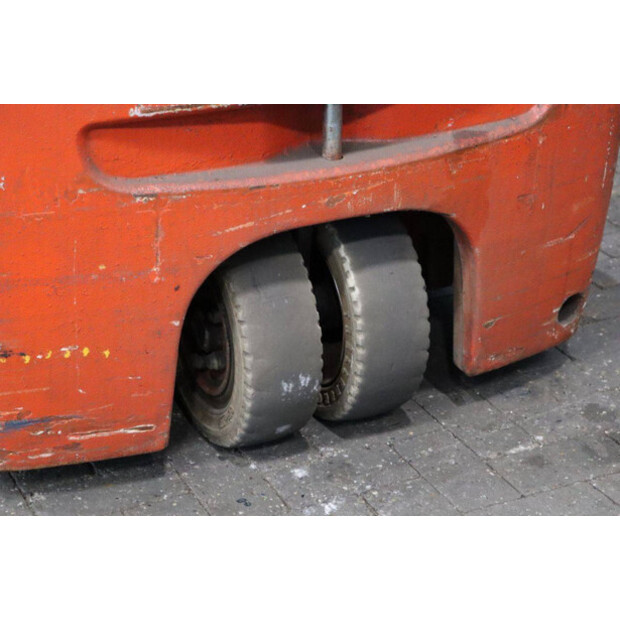 2013 Linde E16-01-44099450