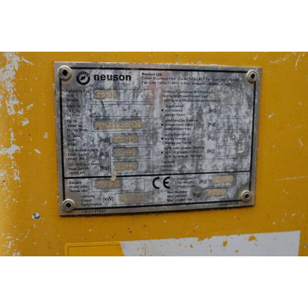 2006 Neuson 3001-44099961