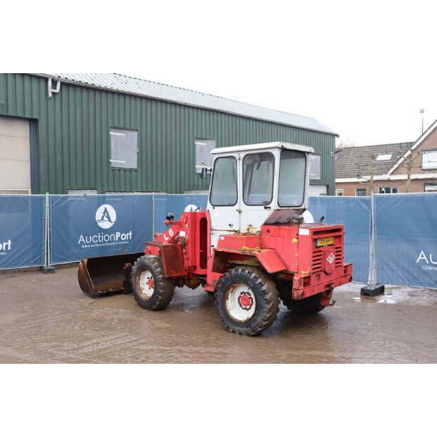 1976 O & K L6-44100335