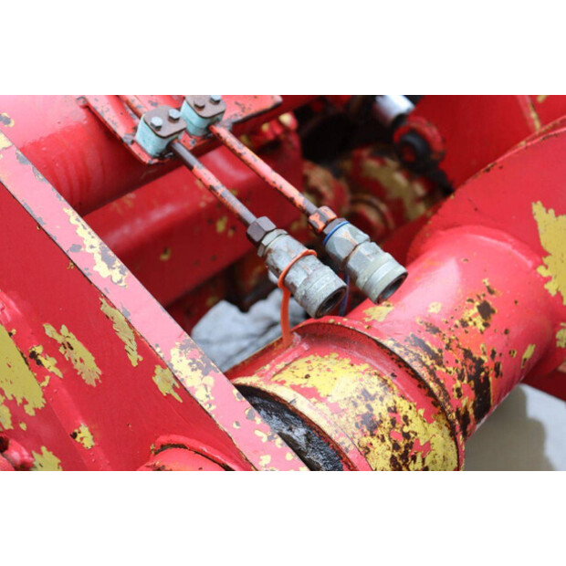 1976 O & K L6-44100348