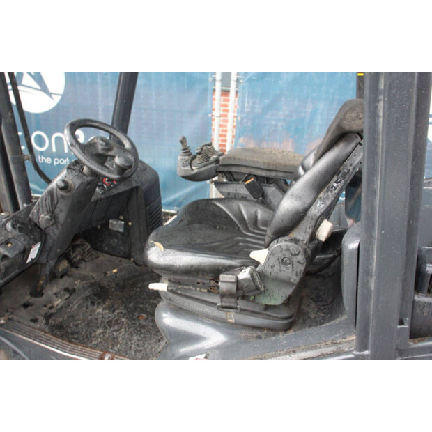 2004 Linde H30D-44100454