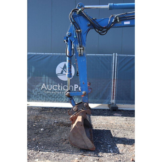 1989 اطلس 1004-44100476