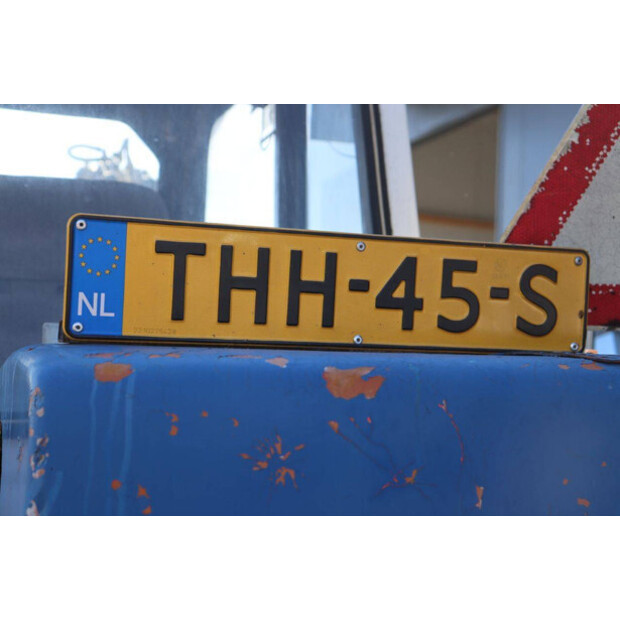 1989 اطلس 1004-44100490