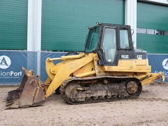 صورة ل جرارات مجنزرة 2000 كاتربيلر 953C