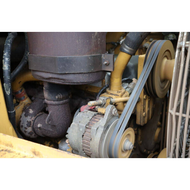 2000 Caterpillar 953C-44100550