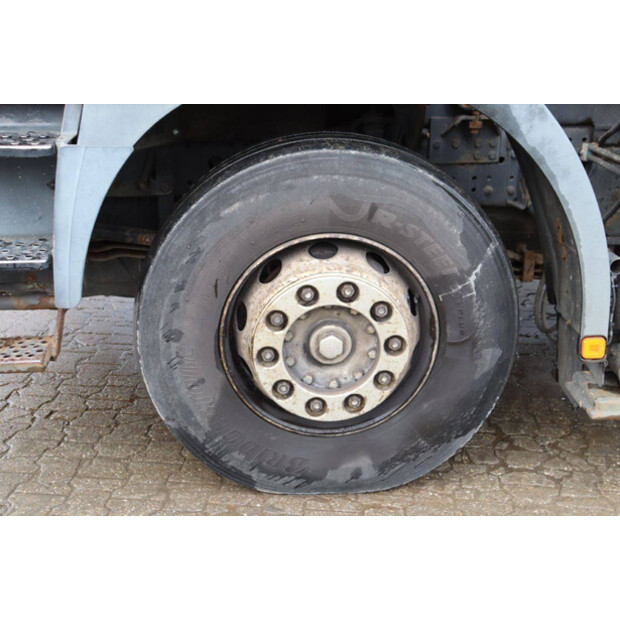 2002 MAN 26.364-44101147