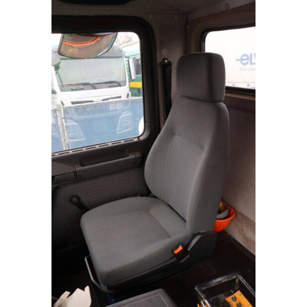 2002 MAN 26.364-44101157