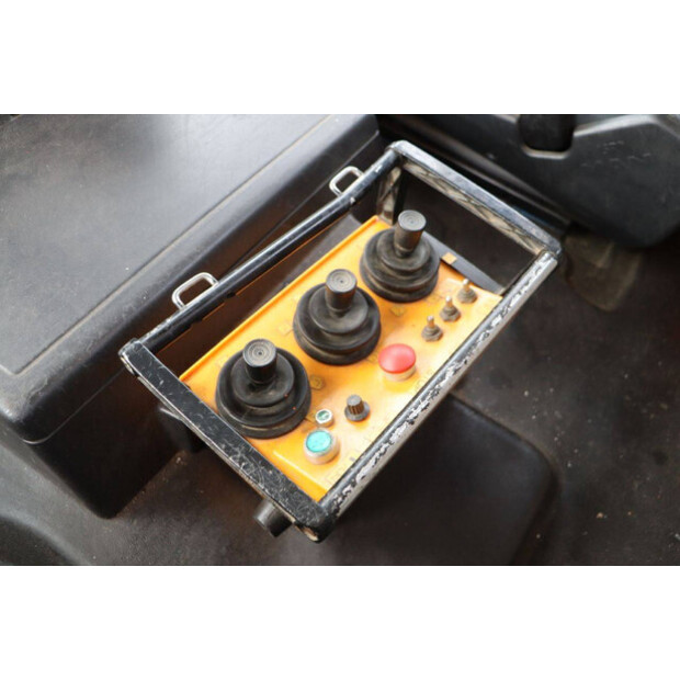 2002 MAN 26.364-44101164