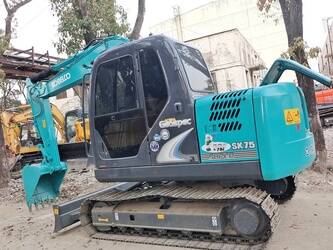 صورة ل حفارات صغيرة 2023 كوبيلكو SK75