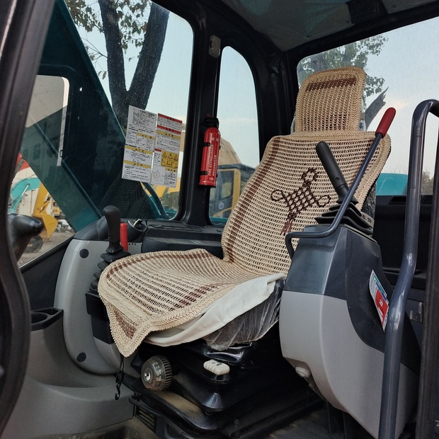 2023 كوبيلكو SK75-44115592