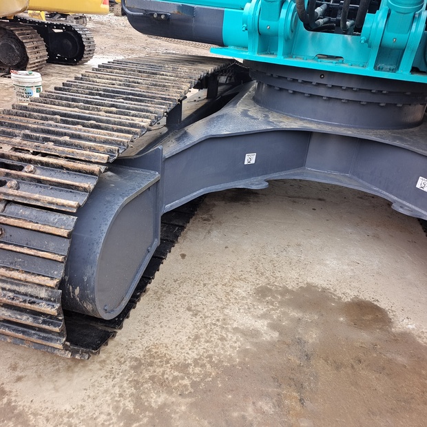 2023 كوبيلكو SK200-8-44115627