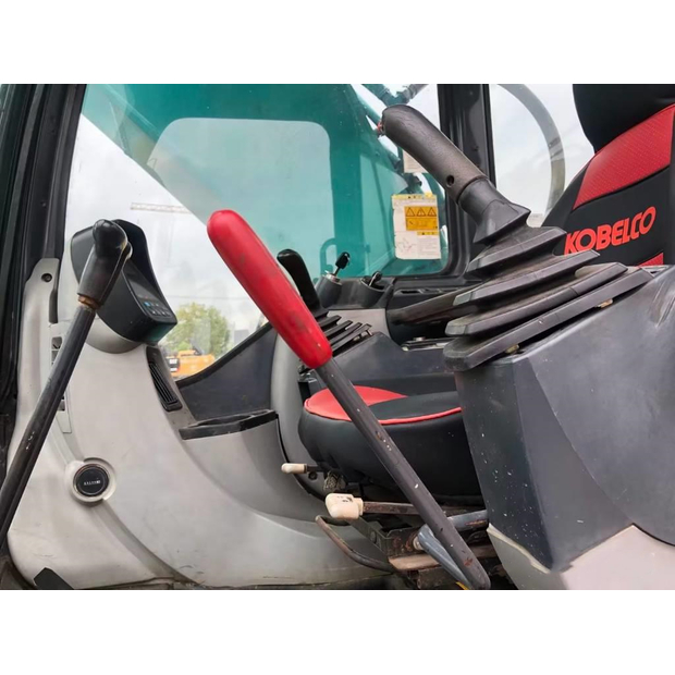 2023 كوبيلكو SK210-44115637