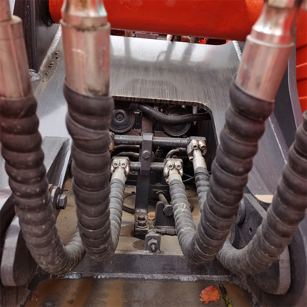 2023 Doosan DH225LC-44115683