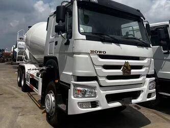 Image for CONCRETE EQUIPMENT 2024 HOWO 371