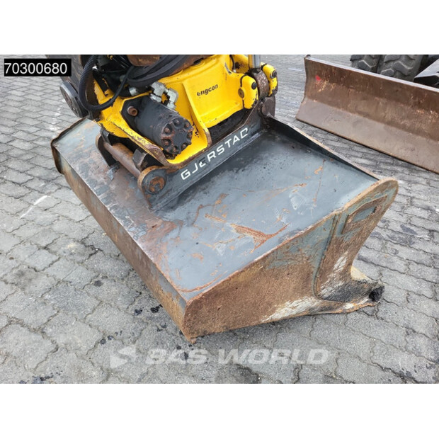 2017 JCB HD110WTT4-44116656