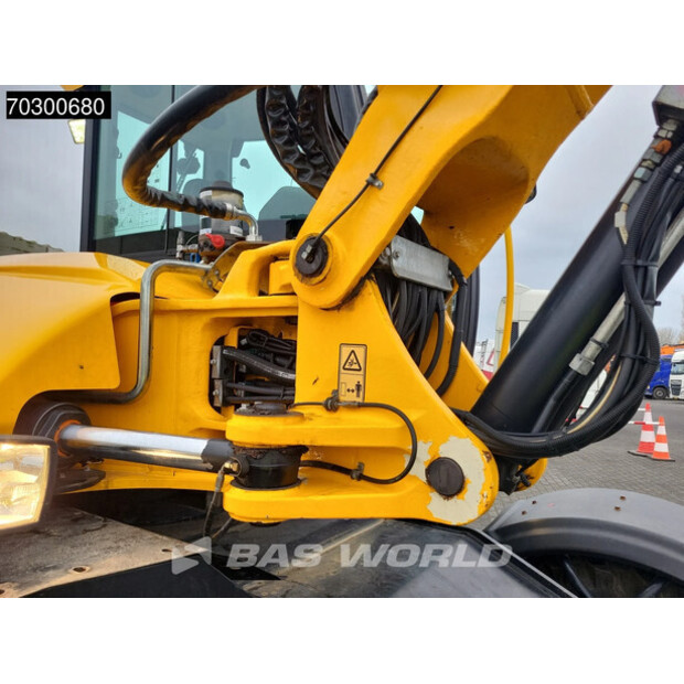 2017 JCB HD110WTT4-44116664