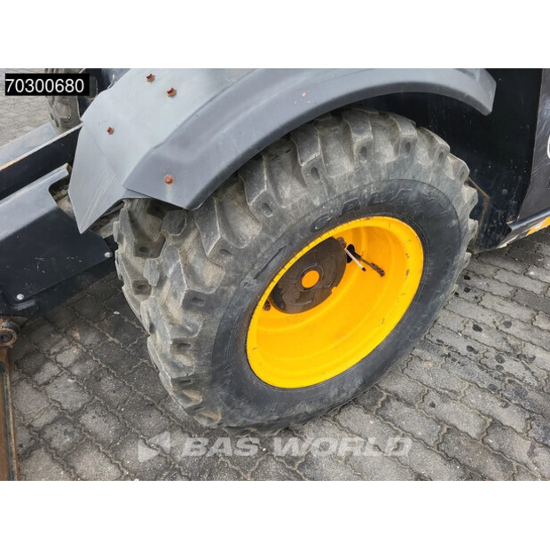 2017 JCB HD110WTT4-44116665