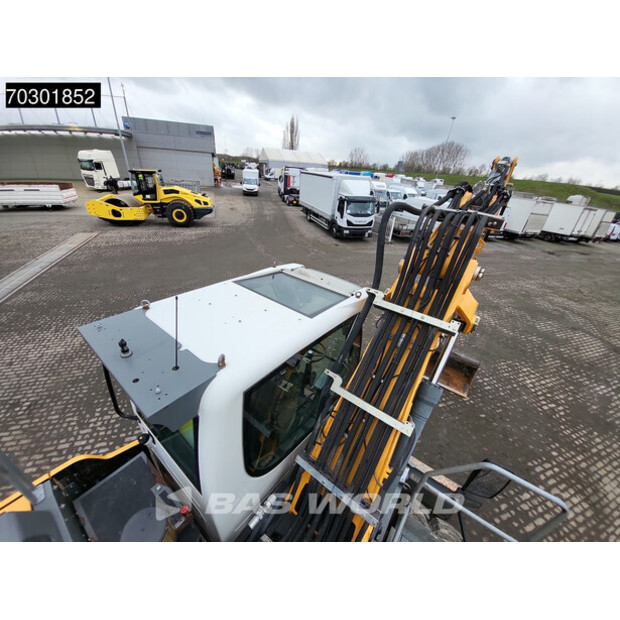 2015 Liebherr A916-44116701