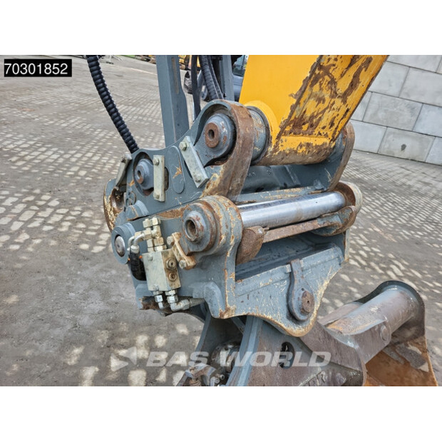 2015 Liebherr A916-44116704