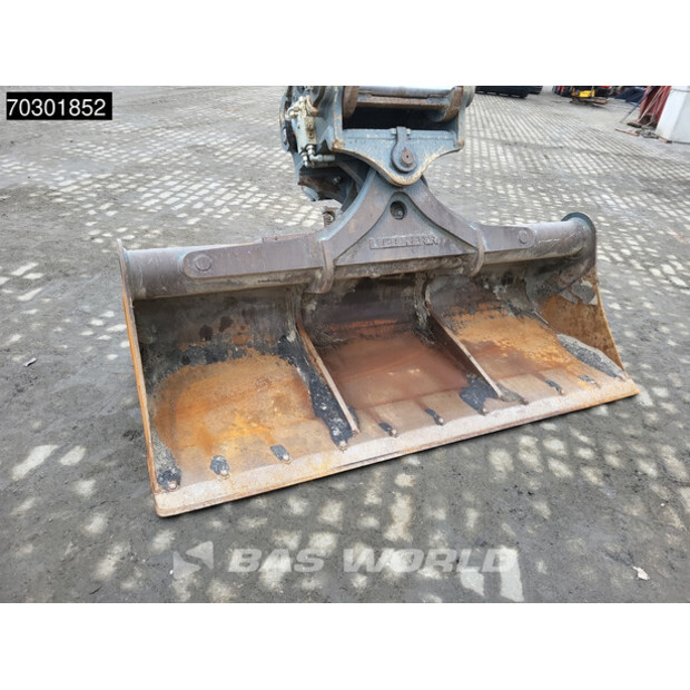 2015 Liebherr A916-44116705