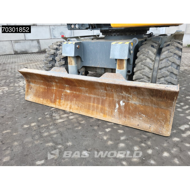 2015 Liebherr A916-44116710