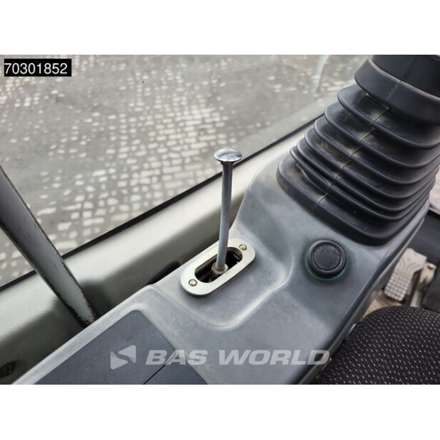 2015 Liebherr A916-44116732