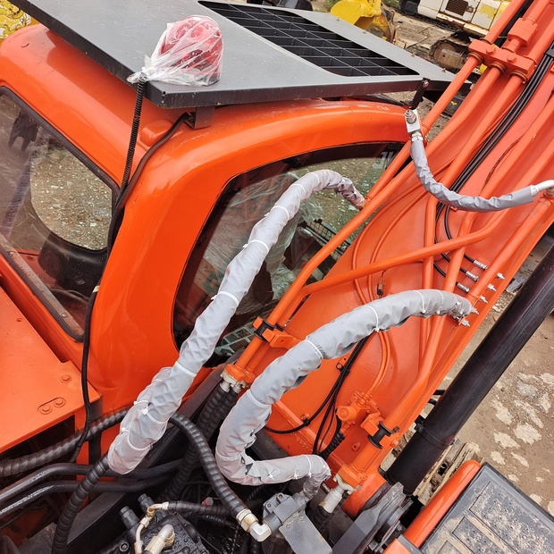 2023 Doosan DH300LC-44116830